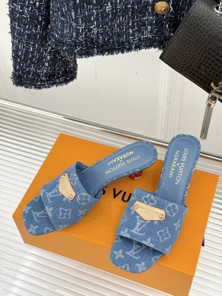 Босоножки фото 2