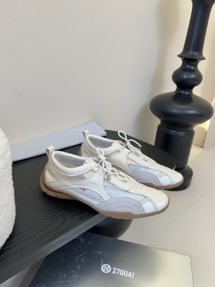 Кросівки жіночі фото 2