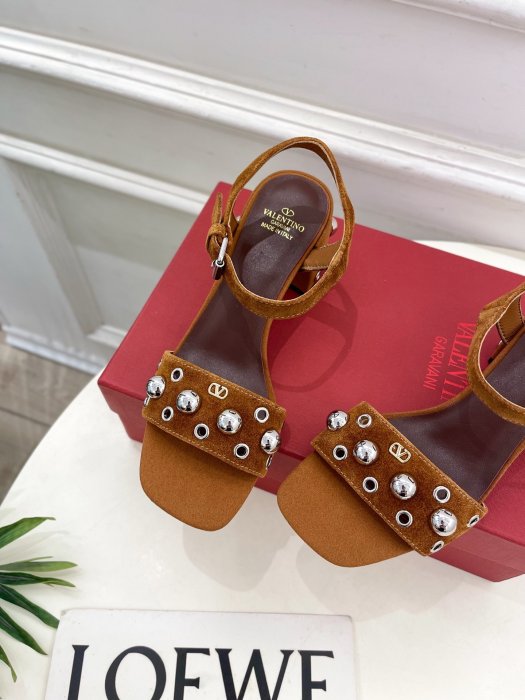 Босоножки фото 6