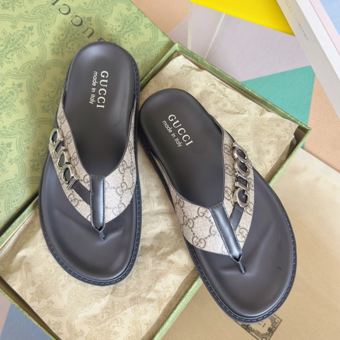 Шльопанці чоловічі