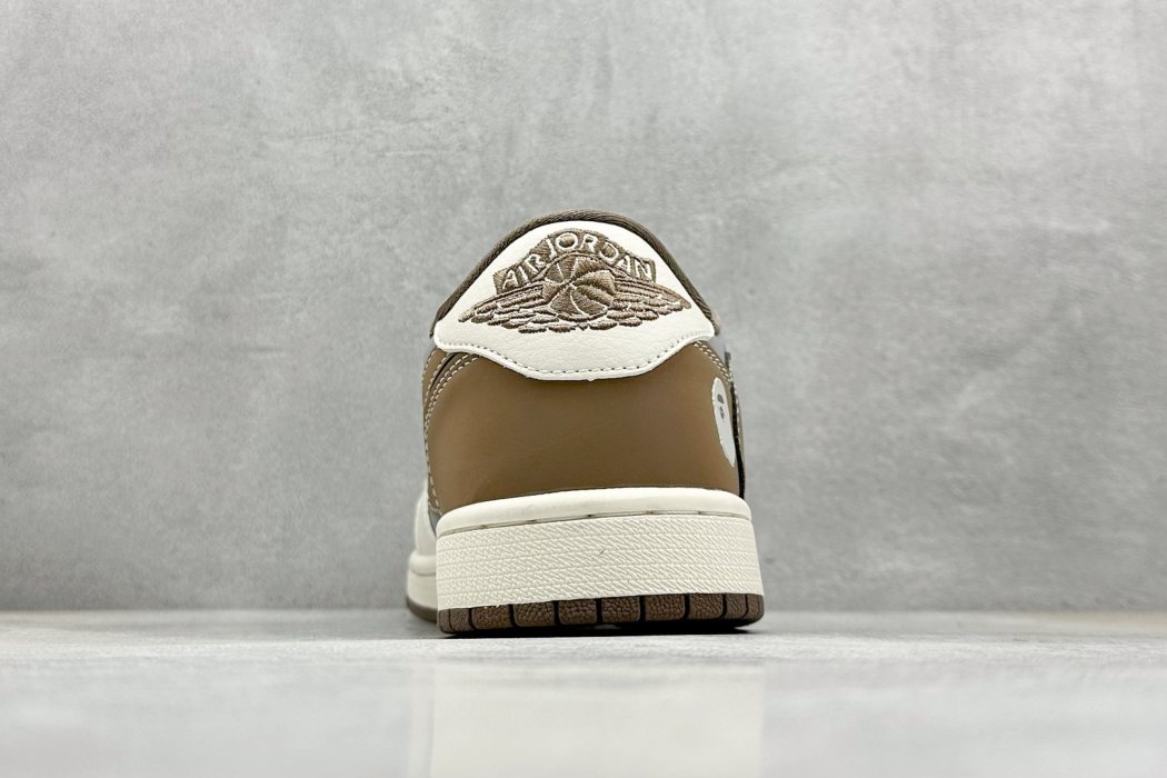 Кроссовки Fragment x Travis Scott фото 6