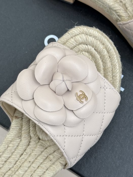 Босоножки фото 7