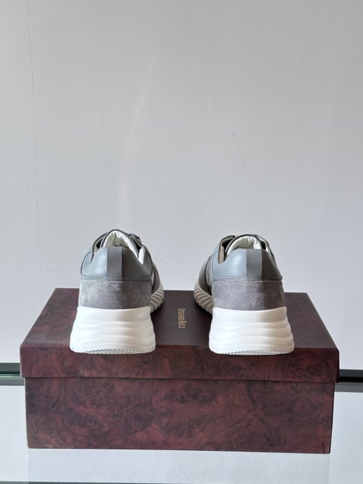 Кроссовки фото 8