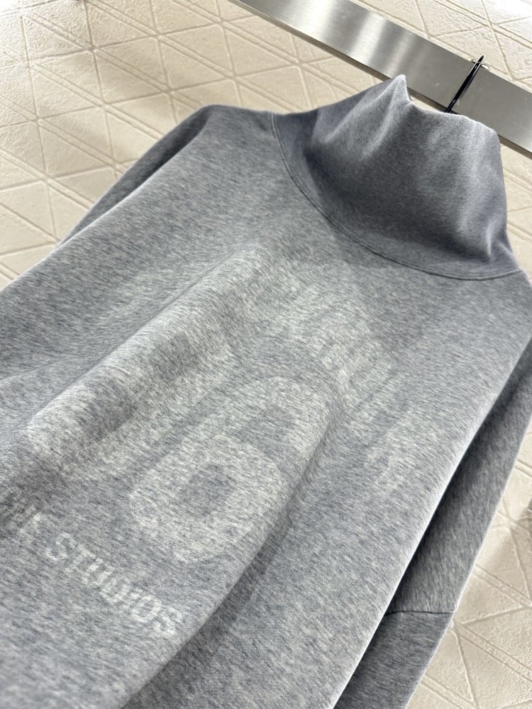 Кофта жіноча фото 8