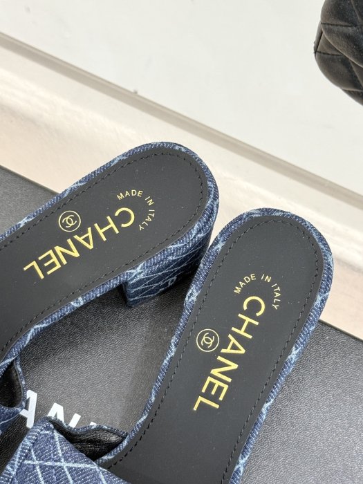 Босоножки фото 8