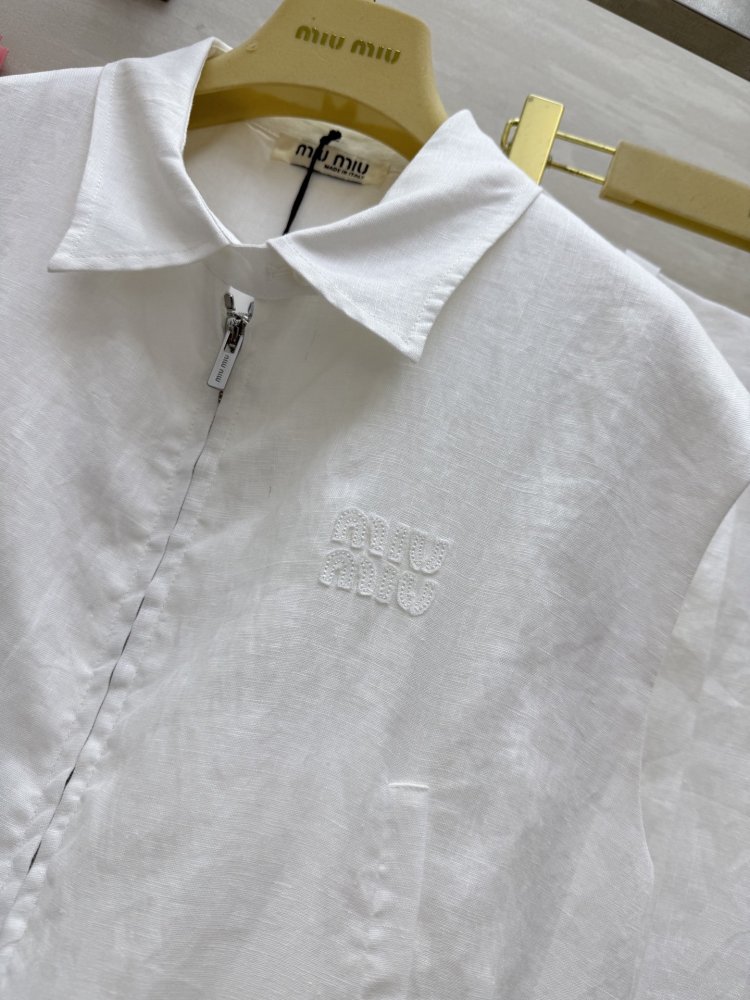 Костюм женский фото 3