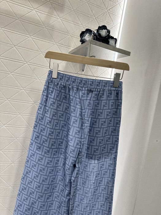 Pants women's фото 4