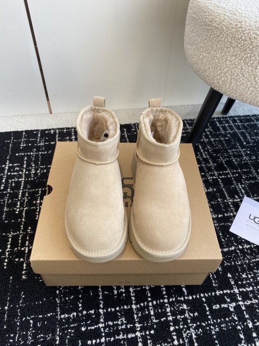 Ugg boots women's