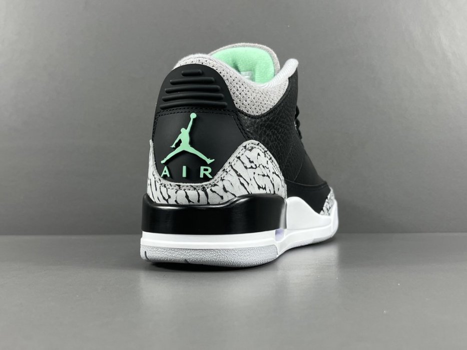 Кроссовки Air Jordan Jordan 3 фото 6