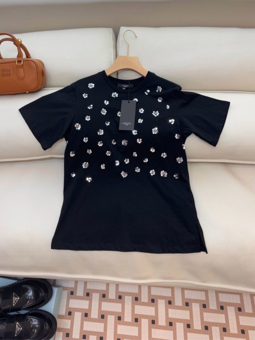 T-shirt women's фото 3