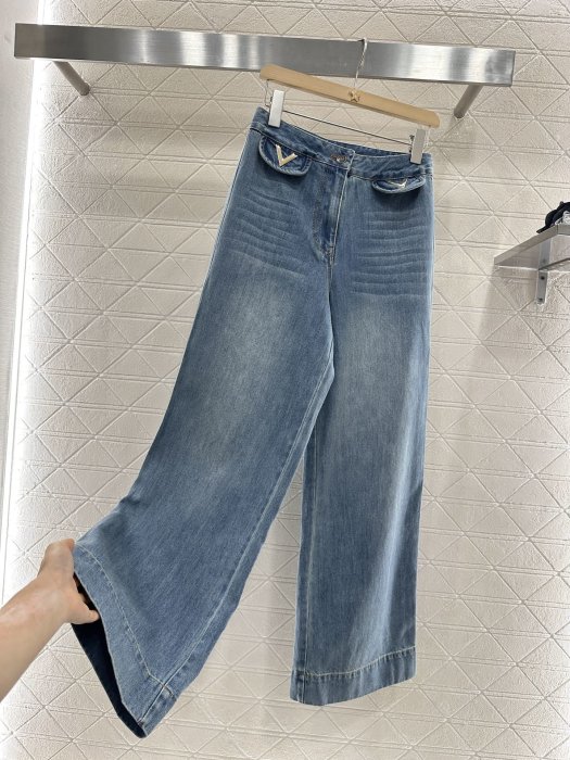 Джинсы женские фото 6