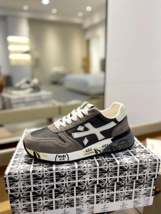 Sneakers Premiata Lander Trainers