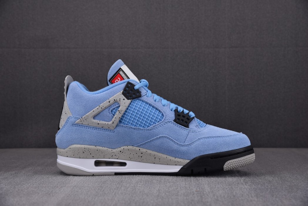 Кроссовки Air Jordan 4 Retro фото 2