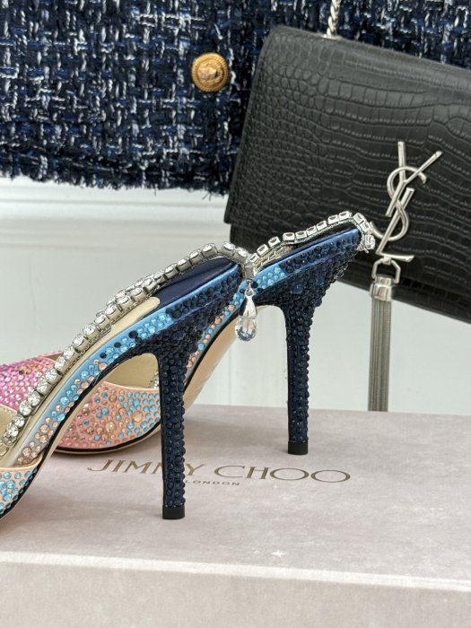 Босоножки фото 6