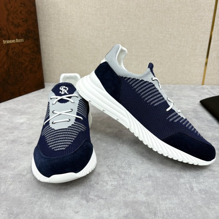 Кросівки фото 4