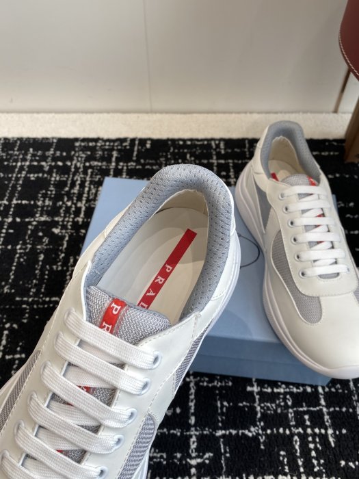 Кроссовки фото 7