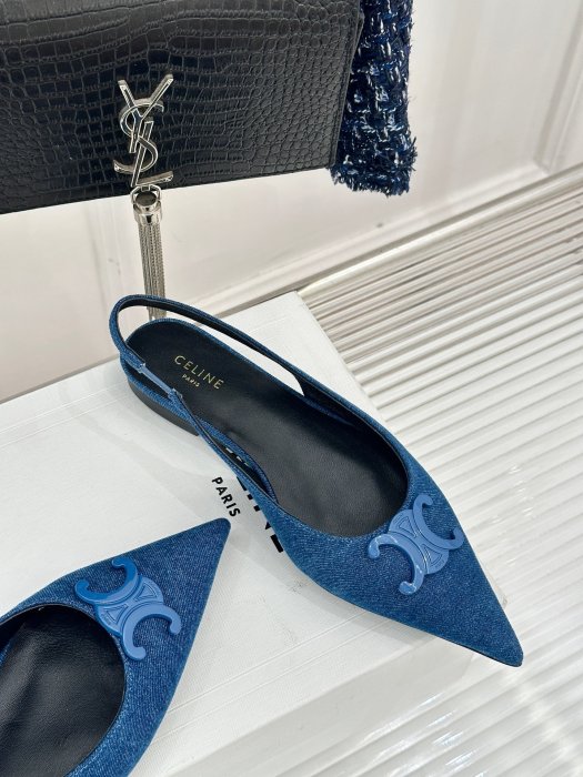 Босоножки фото 5