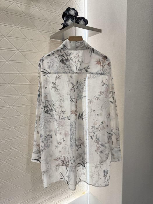 Shirt women's фото 2