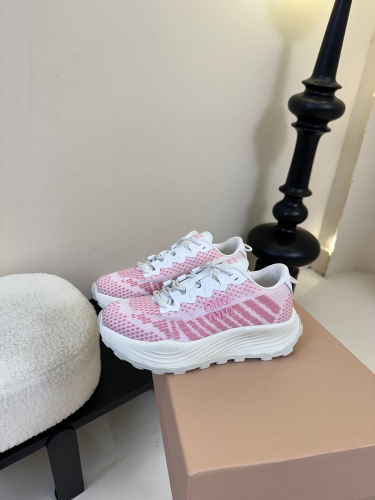 Sneakers women's фото 5