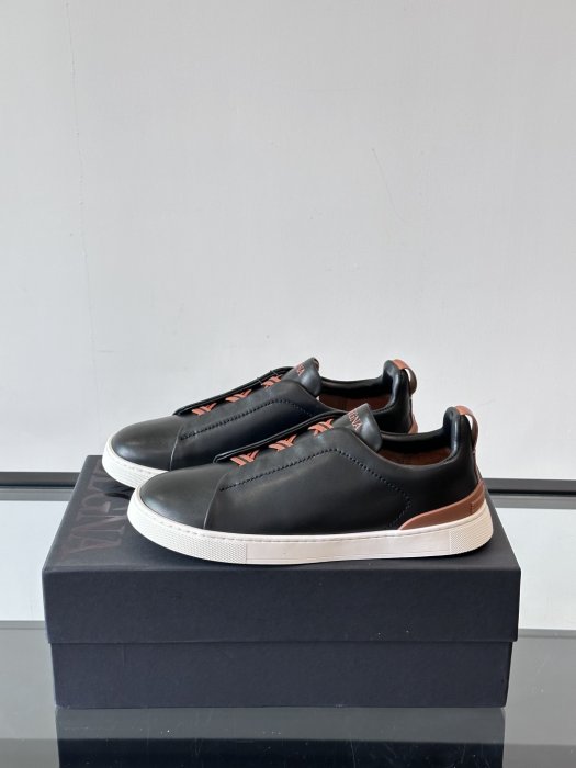 Кросівки чоловічі фото 3