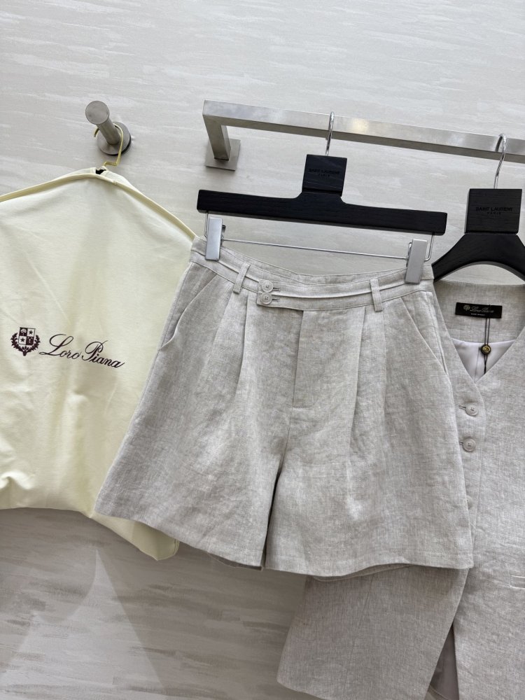 Костюм женский фото 5