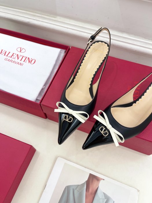 Босоножки фото 6