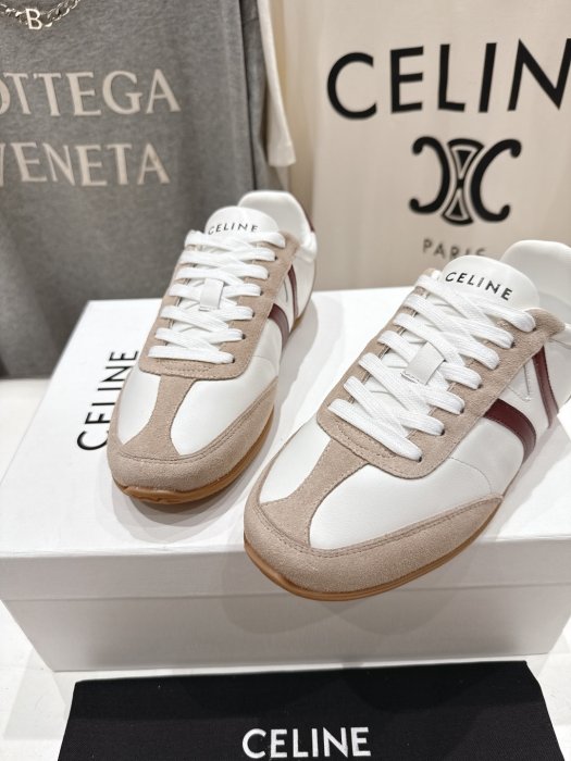 Кроссовки фото 7