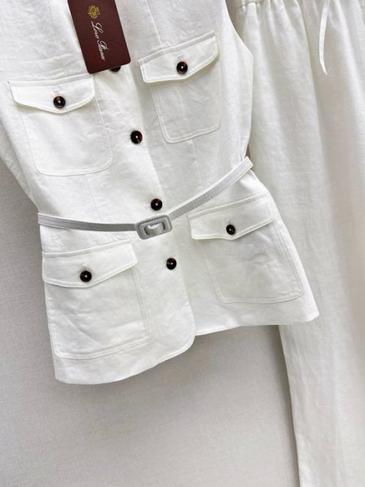 Костюм женский фото 3