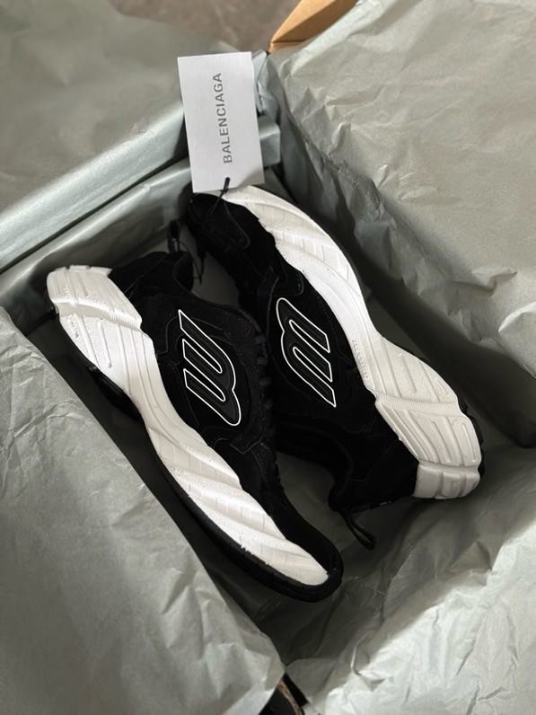 Кроссовки MONDAY фото 4