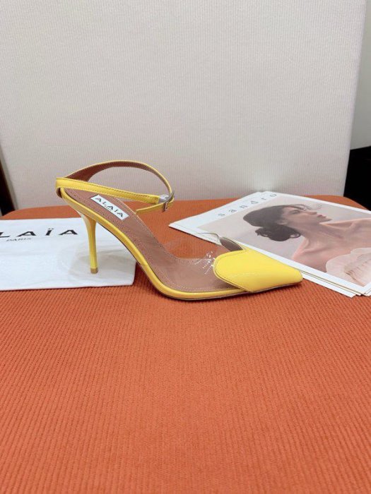 Босоножки фото 7