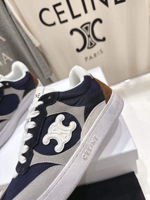 Кроссовки женские фото 8