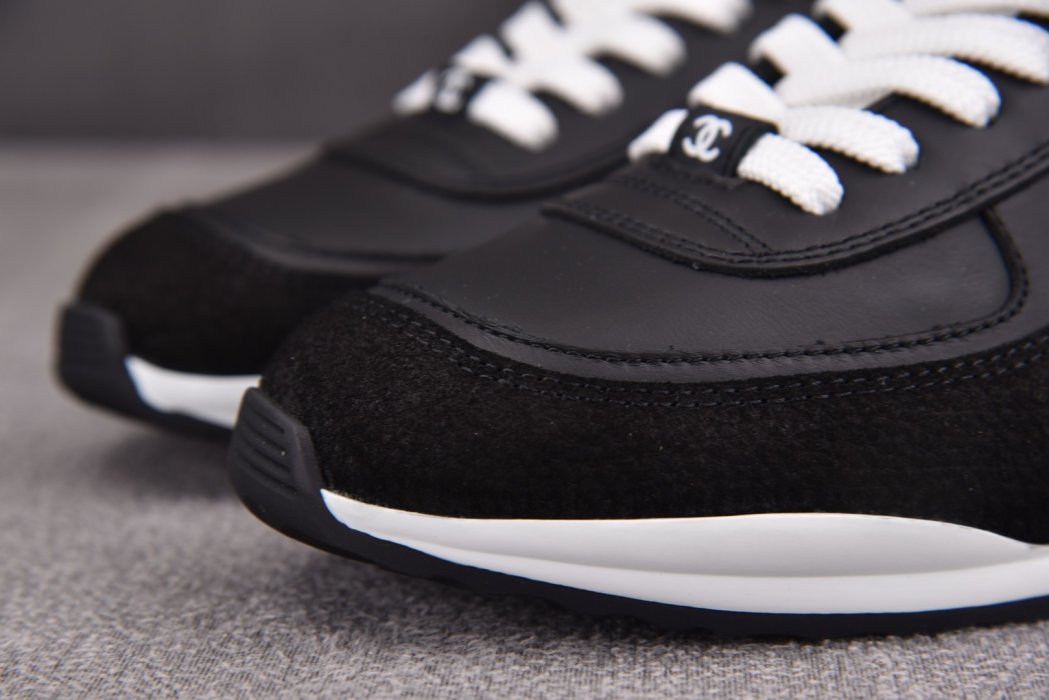 Sneakers CHANEL 25 фото 11