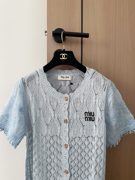 Футболка женская фото 2