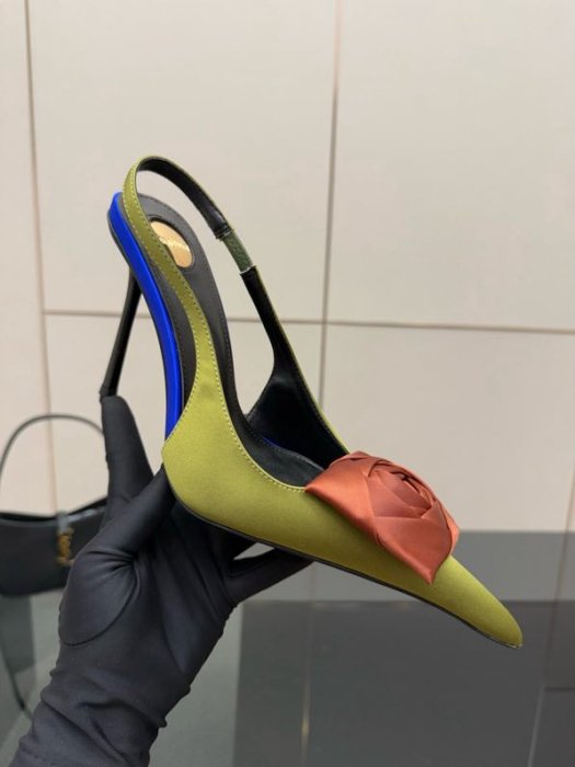 Босоножки фото 8