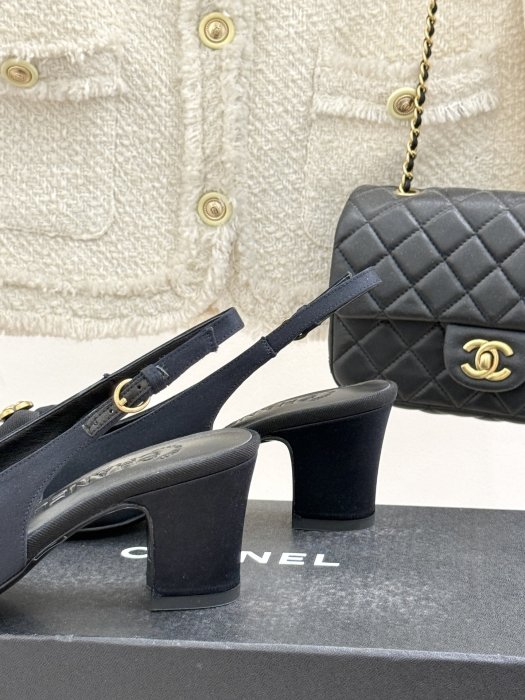 Босоножки фото 6