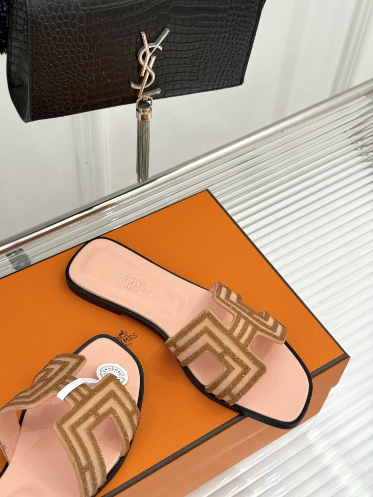 Шлепанцы Oran женские фото 5