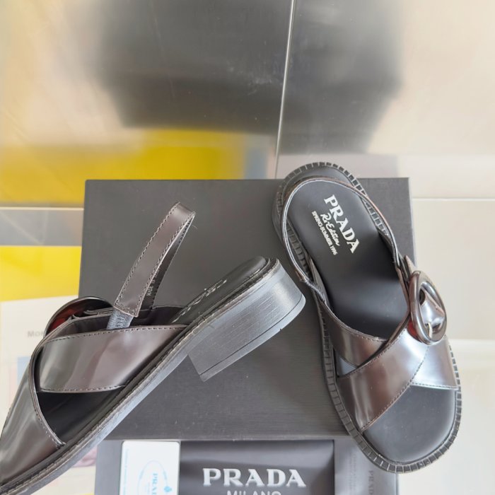 Сандалии женские фото 3