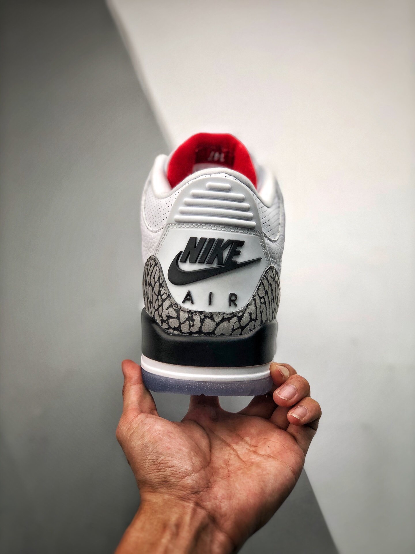 Кроссовки Air Jordan 3 фото 8