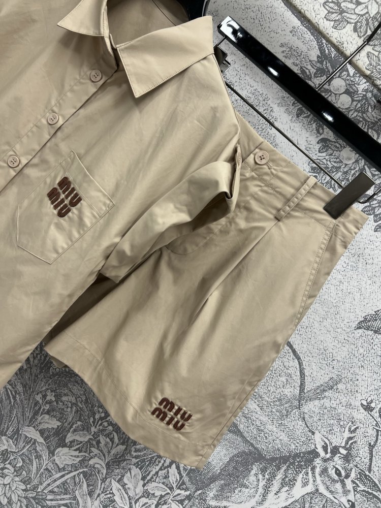 Костюм жіночий фото 6