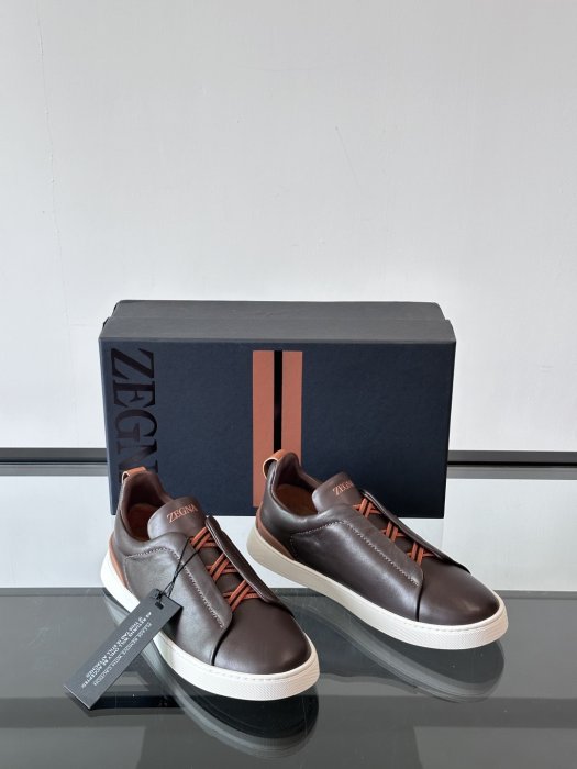 Кросівки чоловічі фото 5