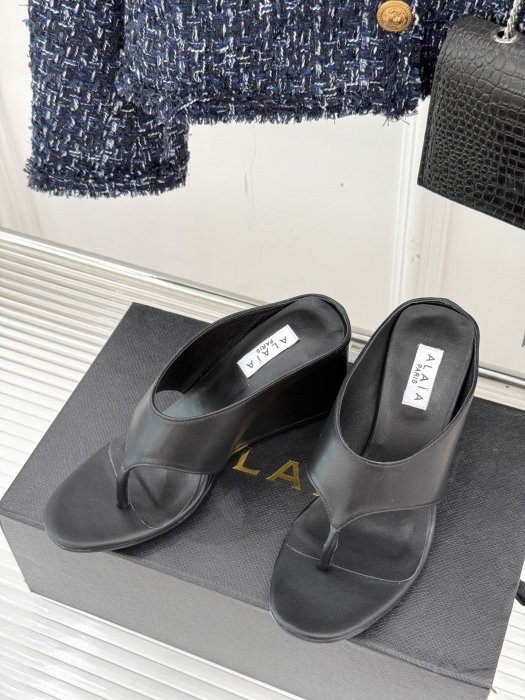 Босоножки фото 2