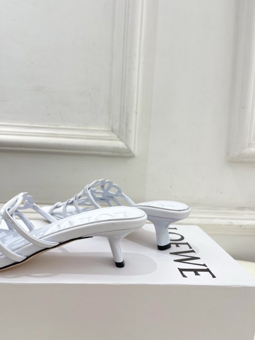 Босоножки фото 7