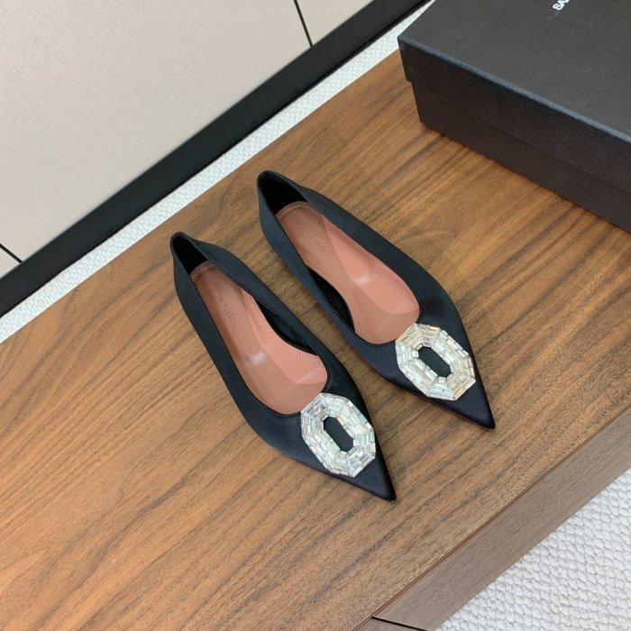 Туфли женские фото 3