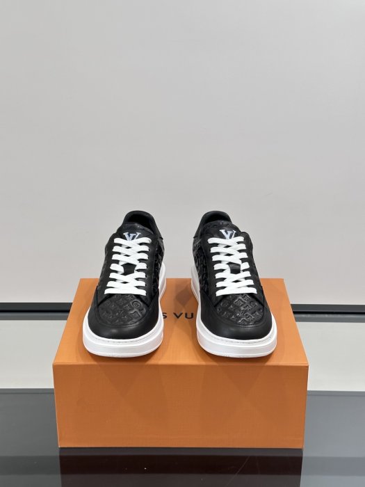 Кроссовки мужские фото 2