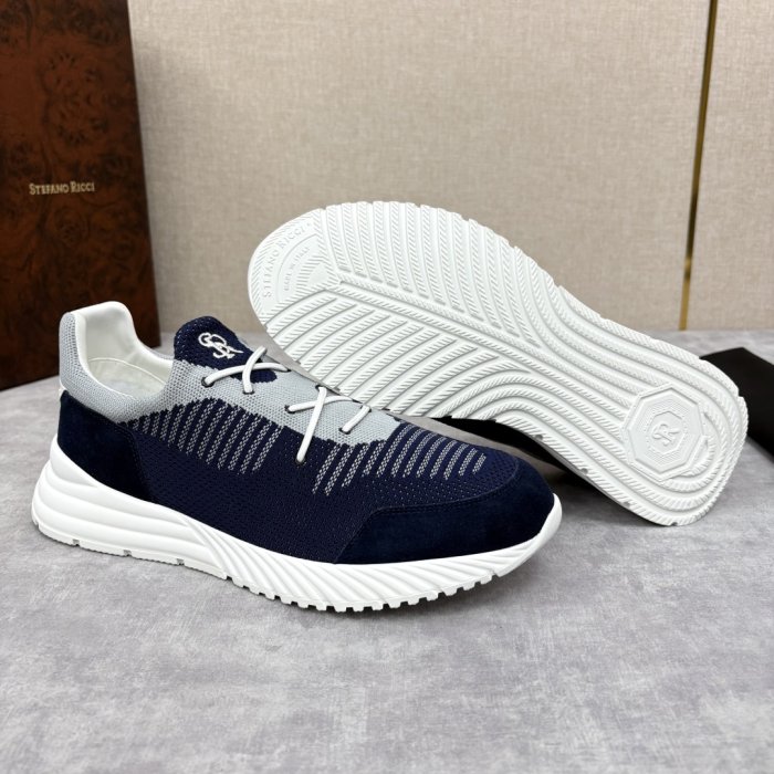 Кросівки фото 5