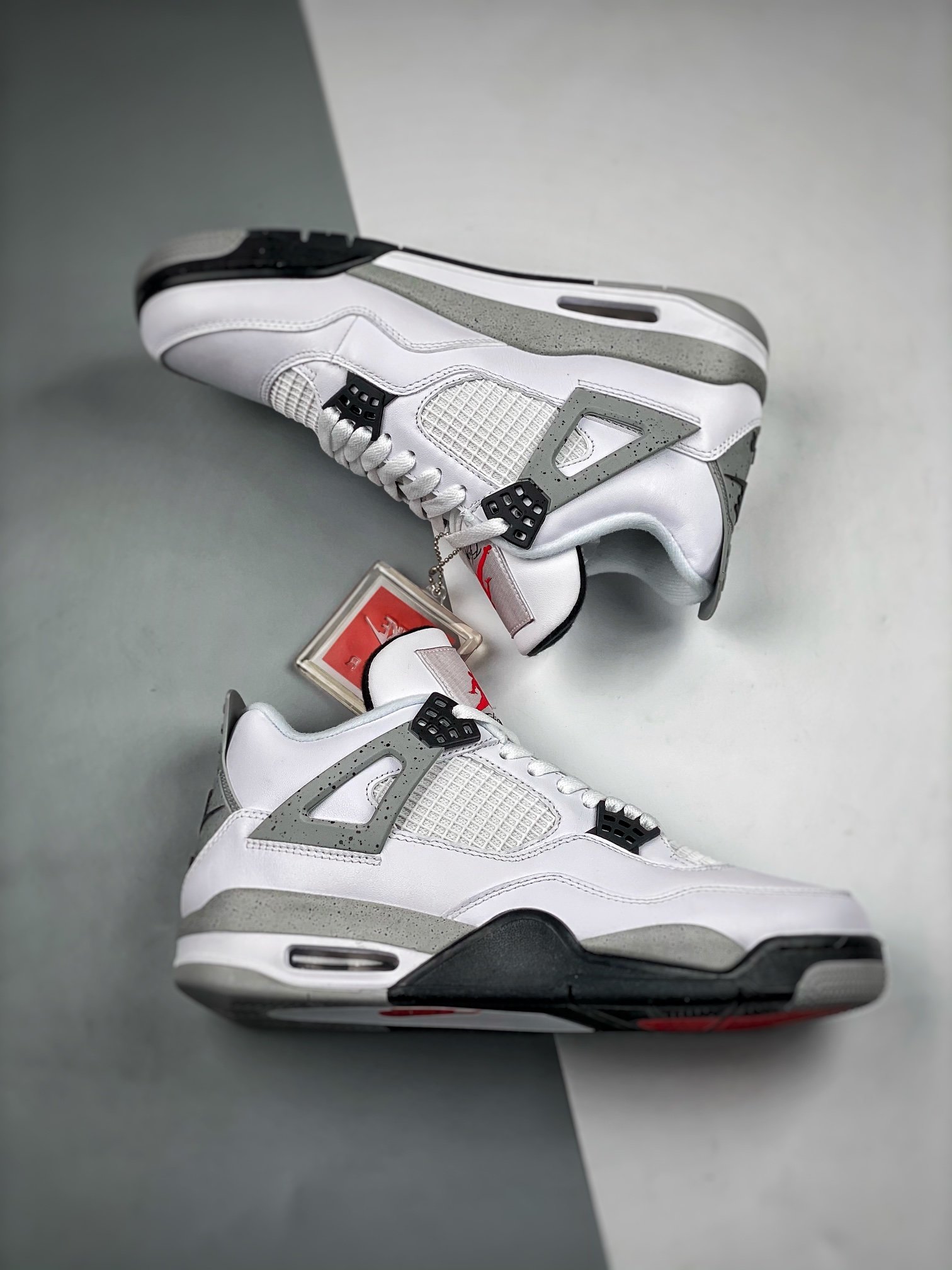 Кросівки Air Jordan 4 Retro White Cement фото 5