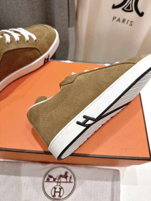 Кроссовки фото 7