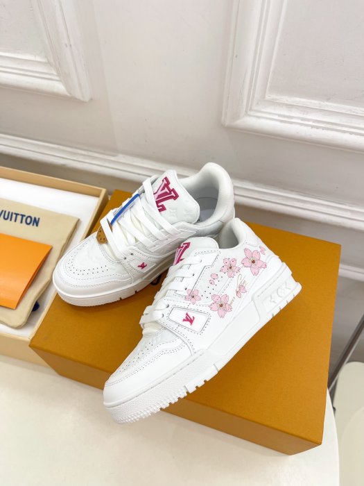 Sneakers фото 3