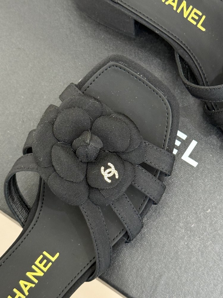 Босоніжки фото 7