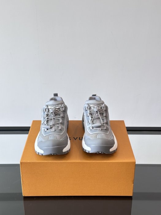 Кроссовки мужские фото 2